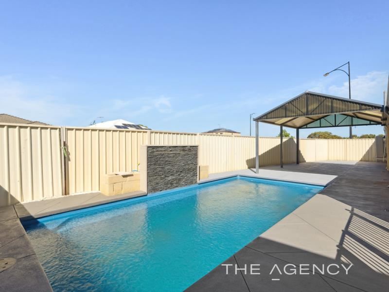 1 Collanda Circuit, Carramar WA 6031