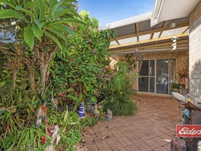 11 Somerset Place, Cape Burney WA 6532