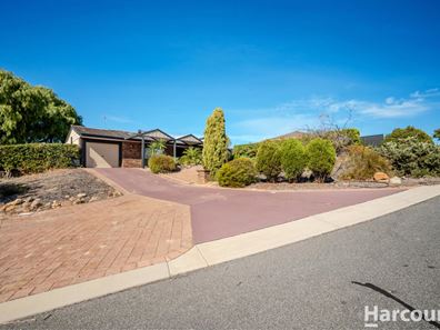 7 Deltoid Place, Heathridge WA 6027