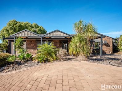 7 Deltoid Place, Heathridge WA 6027