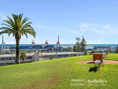 4a Loukes Street, Fremantle WA 6160