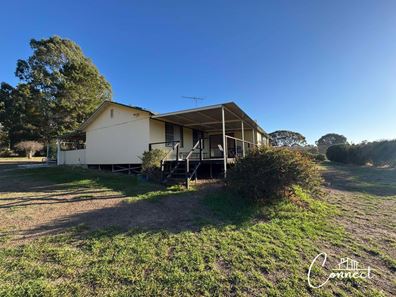 127 Tamma Road, Bakers Hill WA 6562