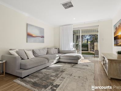 10 Tringa Crescent, Harrisdale WA 6112