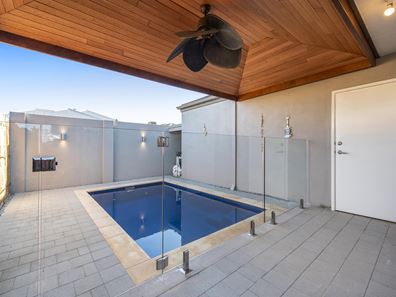 7 Hulah Cove, Secret Harbour WA 6173