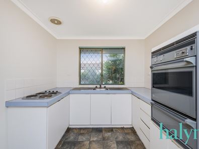 2/14 Hubert Road, Maylands WA 6051