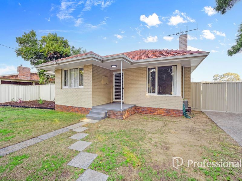 15 Island Queen Street, Withers WA 6230
