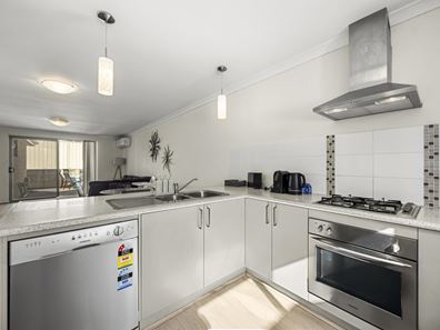 39/113 Owtram Road, Armadale WA 6112