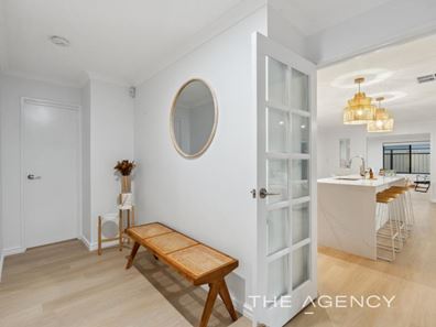 59 Lauderdale Ramble, Carramar WA 6031