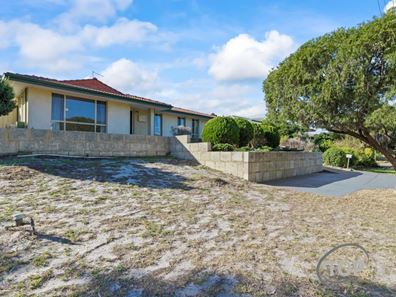 12 Albatross Pass, Willetton WA 6155