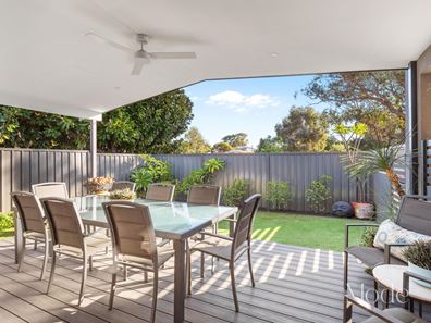16B Ripple Way, Bateman WA 6150