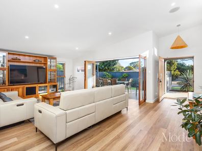 16B Ripple Way, Bateman WA 6150