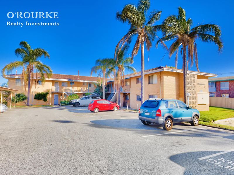 2/137 Hasting Street, Scarborough