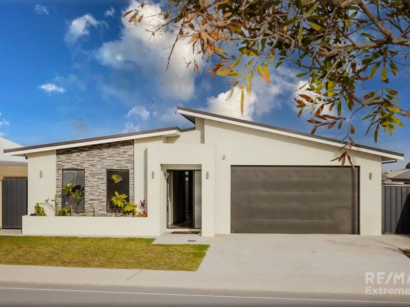 98 Blaxland Avenue, Two Rocks
