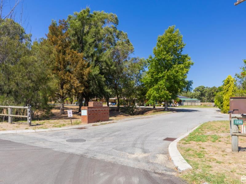 15/1256 Rowley Road, Darling Downs