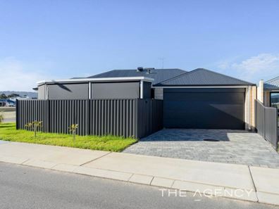 39 Cara Way, Wattle Grove WA 6107