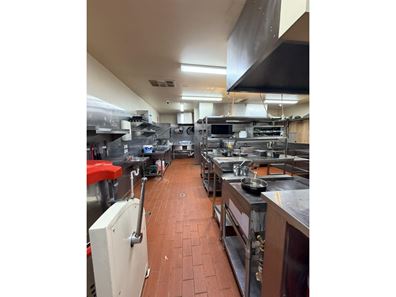 Shop 4/200 Great Eastern Highway, Ascot WA 6104
