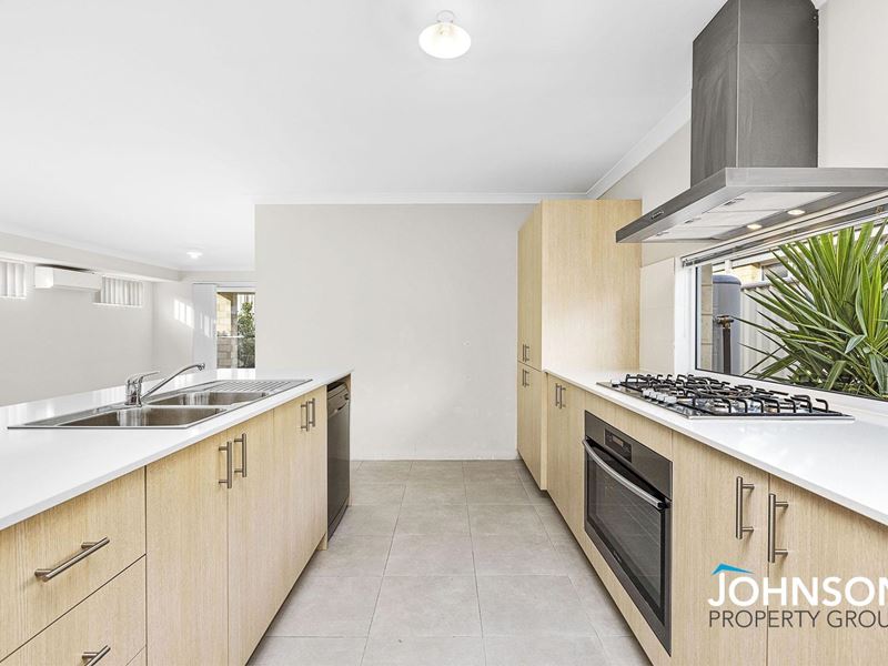 42 Molonglo Crescent, Baldivis