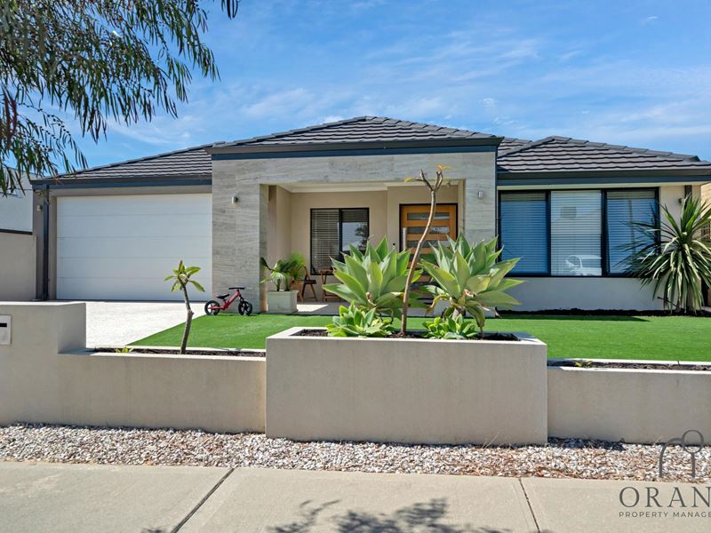 7 Romsey Glade, Butler