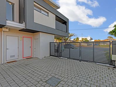 1/52 Odin Road, Innaloo WA 6018