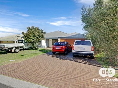 10 Peridot Street, Dalyellup WA 6230