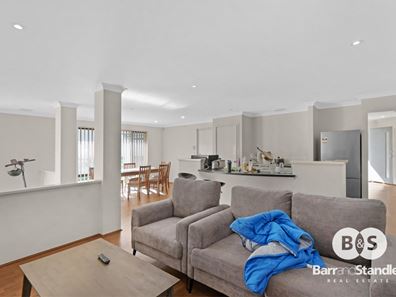 10 Peridot Street, Dalyellup WA 6230