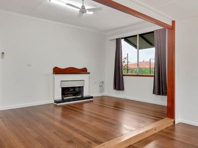 126 Fraser Street, Beachlands WA 6530