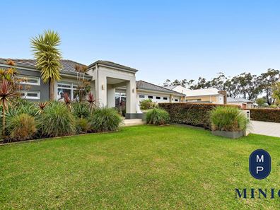 8 Aspinall Road, Byford WA 6122