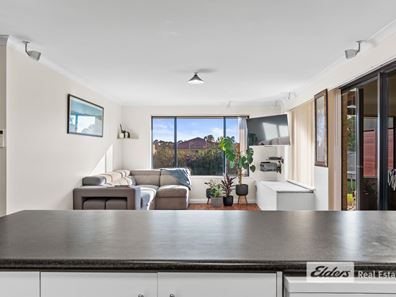 16 Orion Avenue, Mckail WA 6330