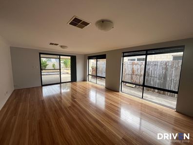 25 Kumarina Drive, Secret Harbour WA 6173