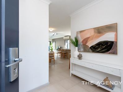 110A Grand Promenade, Doubleview WA 6018