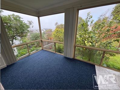 9 Sussex Street, Mount Clarence WA 6330