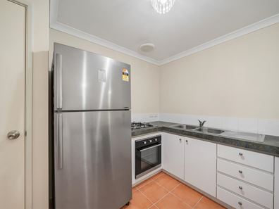 27/33 Seaforth Avenue, Gosnells WA 6110