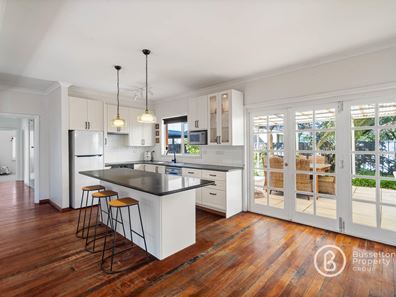 2 Abbey Street, West Busselton WA 6280