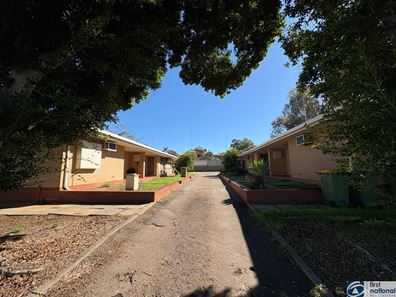 5 Thomson Street, Northam WA 6401