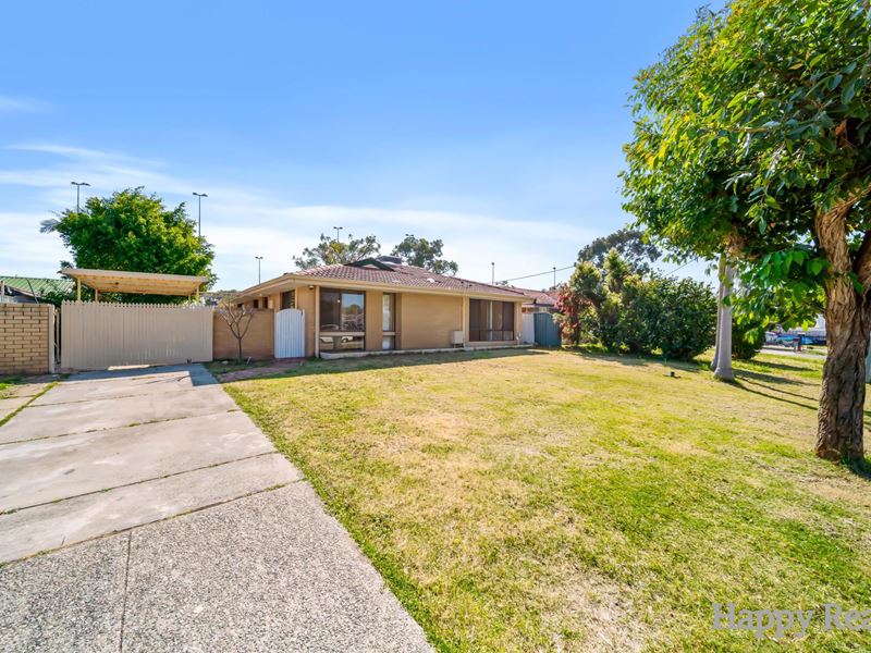 22 Huggins Road, Thornlie