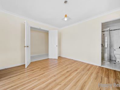 22 Huggins Road, Thornlie WA 6108