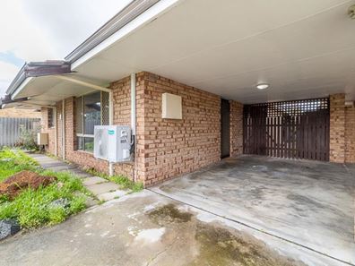 76A Spring Road, Thornlie WA 6108