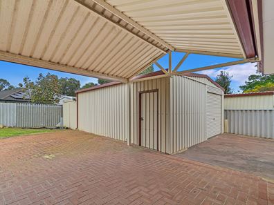 5 Monclair Court, Meadow Springs WA 6210