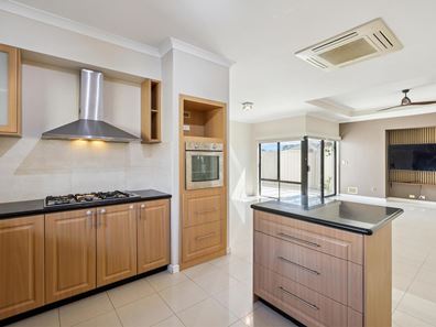 53A Milford Way, Nollamara WA 6061
