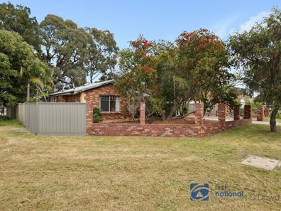 2 Wallaby Place, Brookdale WA 6112