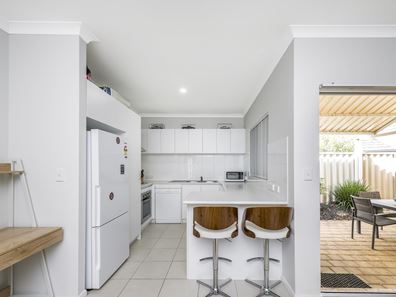 3/217 Patricia Street, Caversham WA 6055