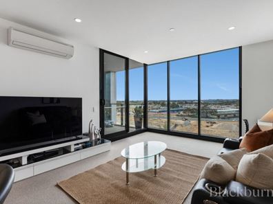 606/6 Baumea Way, Innaloo WA 6018