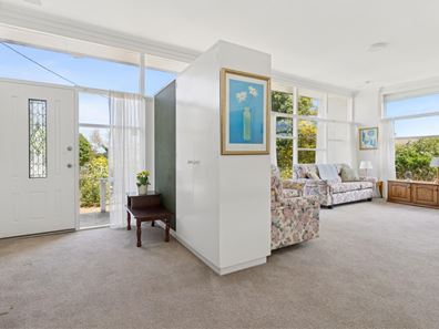 7 Sharyn Road, Walliston WA 6076