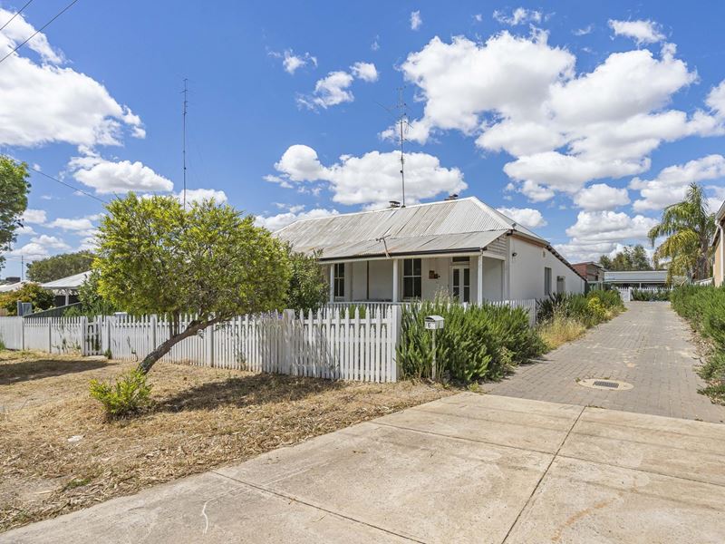 6 Arnold Street, Northam WA 6401