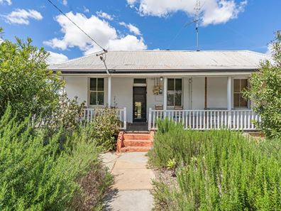 6 Arnold Street, Northam WA 6401