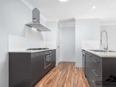 12 Hood Street, Wandina WA 6530