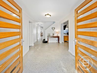 10A Burns Avenue, Yokine WA 6060