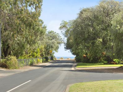 16 Mill Road, West Busselton WA 6280