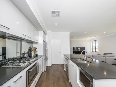 9 Flame Street, Bindoon WA 6502