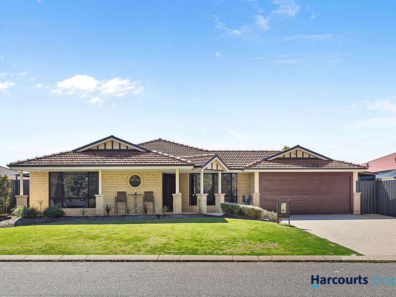 12 Paradise Grove, Atwell